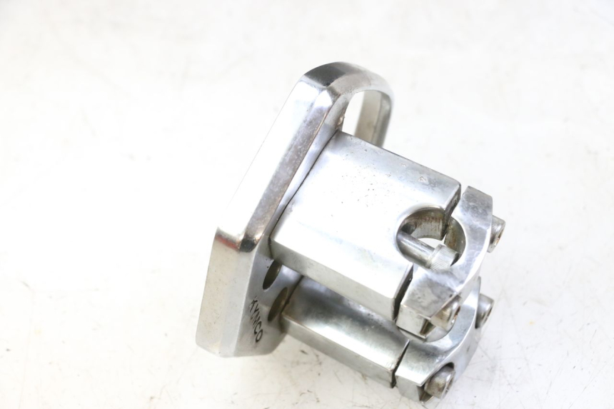 photo de MANILLAR KYMCO AGILITY NAKED RENOUVO 2T 50 (2011 - 2018) - Zoom estado de uso