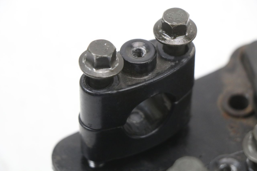 photo de MANILLAR JONWAY AZTRAL 125 (2008 - 2017) - Primer plano técnico