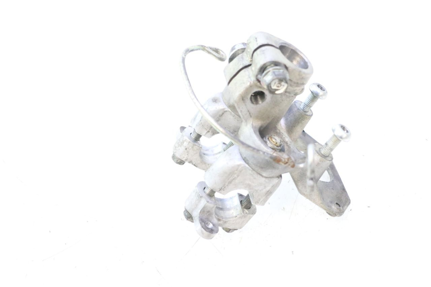 photo de POTENCIA MANILLAR HONDA FJS SILVER WING SILVERWING 400 (2005 - 2008) - Zoom estado de uso