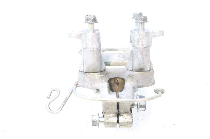 photo de POTENCIA MANILLAR HONDA FJS SILVER WING SILVERWING 400 (2005 - 2008) - Primer plano técnico