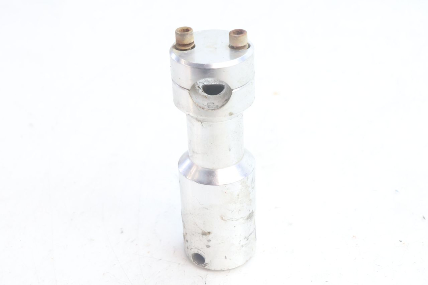 photo de POTENCIA MANILLAR PEUGEOT LUDIX BLASTER 50 (2006 - 2014) - Primer plano técnico