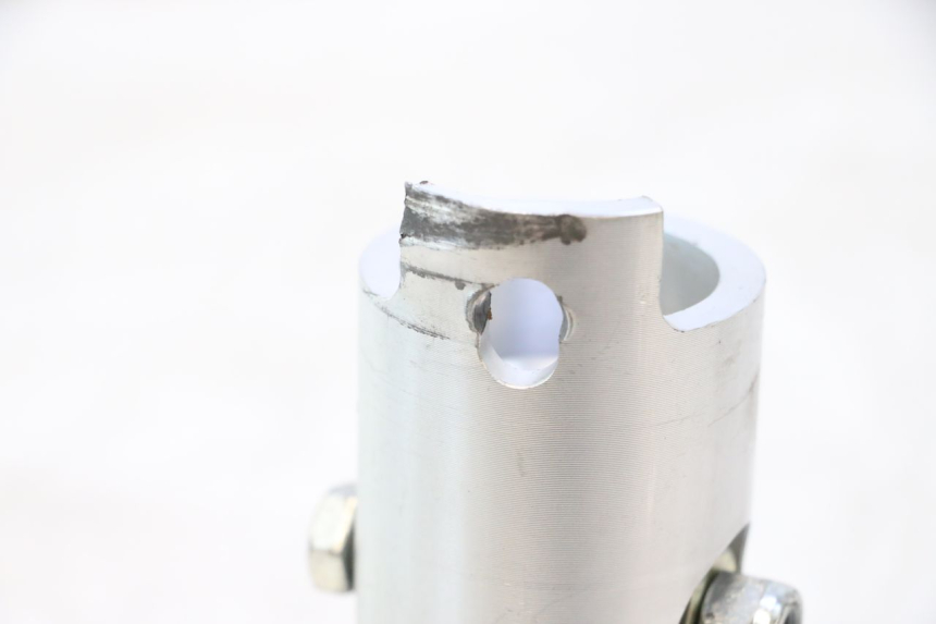 photo de POTENCIA MANILLAR PEUGEOT LUDIX SNAKE 2T 50 (2004 - 2014) - Otra perspectiva