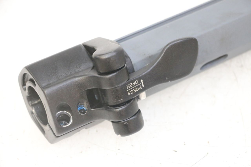 photo de POTENCIA MANILLAR PUNK ELECTRIC RIDER 1 - Vista general del producto