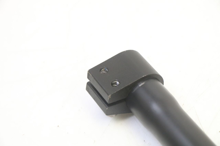 photo de POTENCIA MANILLAR MOOVWAY Z8 1 - Primer plano técnico