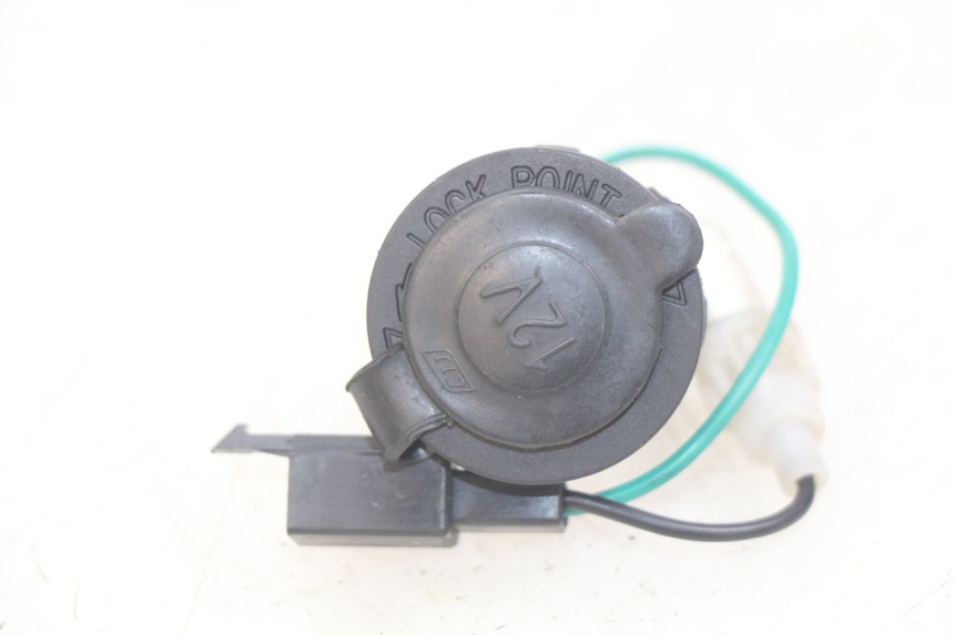 photo de TOMA DE ENCENDEDOR KYMCO AGILITY 16+ 4T 50 (2018 - 2023) - Detalle de la pieza