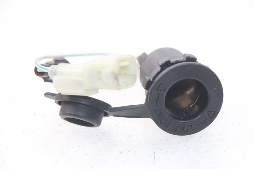 photo de TOMA DE ENCENDEDOR KYMCO DINK STREET 125 (2009 - 2014) - Vista principal