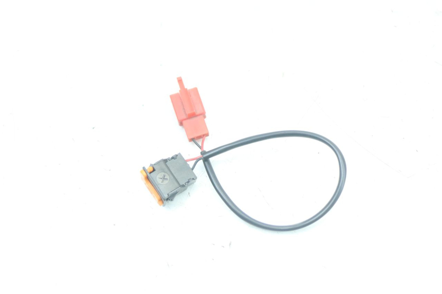 photo de TOMA MECHERO WAYSCRAL E-START 1 (2018 - 2022) - Otra perspectiva