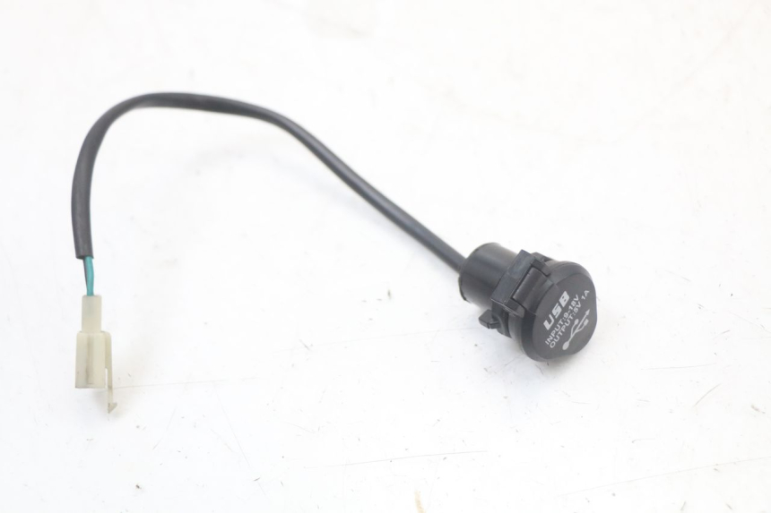 photo de TOMA MECHERO EBROH BRAVO GLE 1 (2020 - 2024) - Otra perspectiva