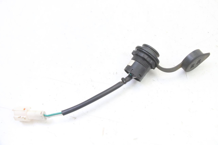 photo de TOMA MECHERO SYM FIDDLE 3 III 50 (2014 - 2020) - Zoom estado de uso