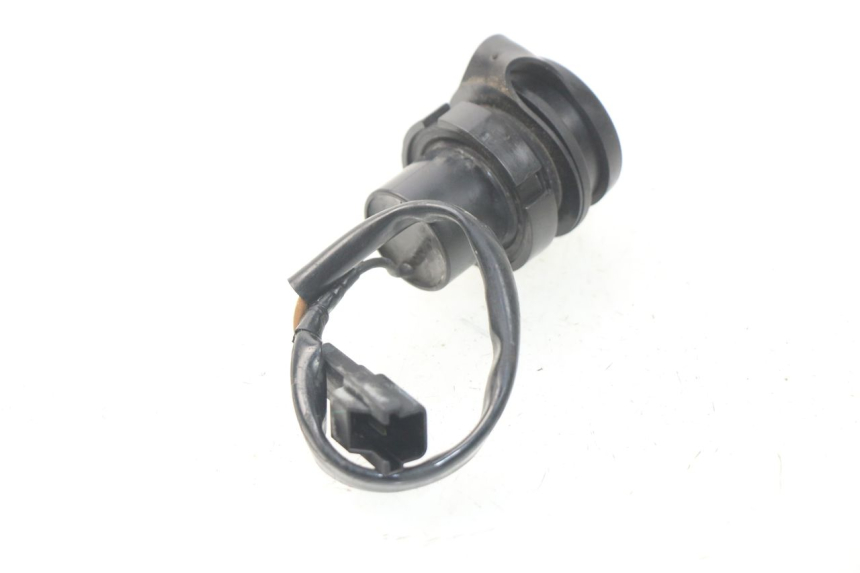 photo de TOMA DE ENCENDEDOR YAMAHA FJR ABS 1300 (2006 - 2012) - Otra perspectiva