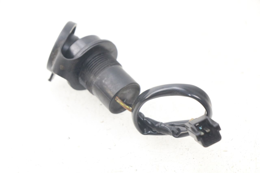 photo de TOMA DE ENCENDEDOR YAMAHA FJR ABS 1300 (2006 - 2012) - Zoom estado de uso