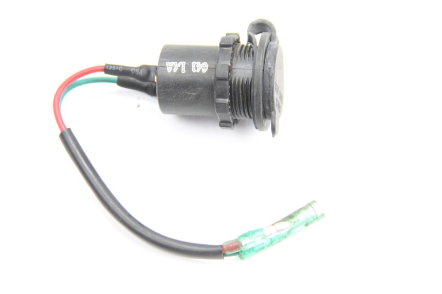 photo de TOMA MECHERO SYM GTS EFI ABS 125 (2012 - 2016) - Vista principal