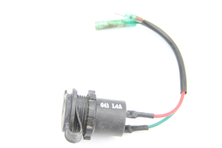 photo de TOMA MECHERO SYM GTS EFI ABS 125 (2012 - 2016) - Detalle de la pieza