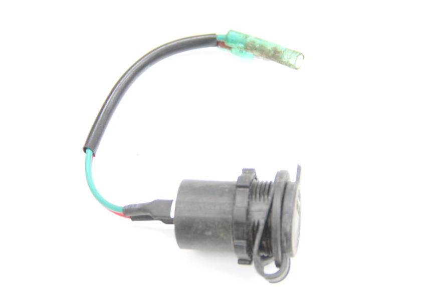 photo de TOMA MECHERO SYM GTS EFI ABS 125 (2012 - 2016) - Zoom estado de uso