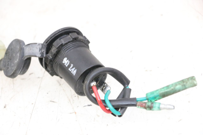 photo de TOMA MECHERO SYM JOYMAX 125 (2010 - 2017) - Detalles de los puntos de fijación