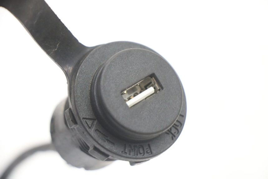 photo de TOMA MECHERO PEUGEOT TWEET 4T 50 (2023 - 2025) - Zoom estado de uso