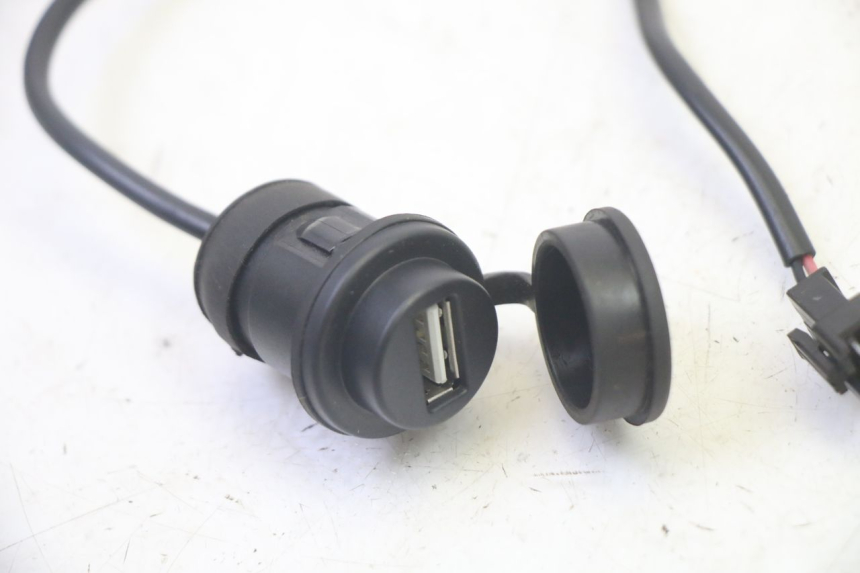 photo de TOMA MECHERO EFUN PUSA 1 - Detalle de la pieza