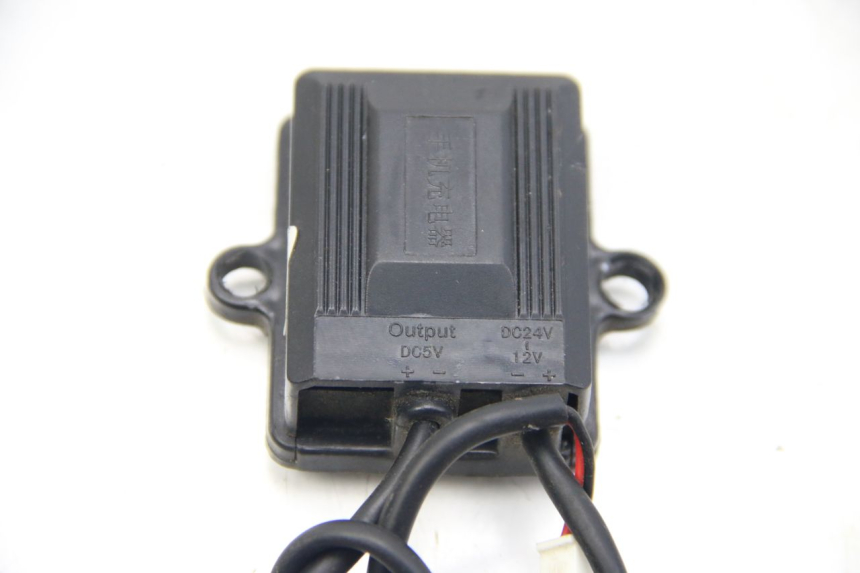 photo de TOMA DE ENCENDEDOR RED ELECTRIC RED E PRO 1 (2017 - 2019) - Zoom estado de uso