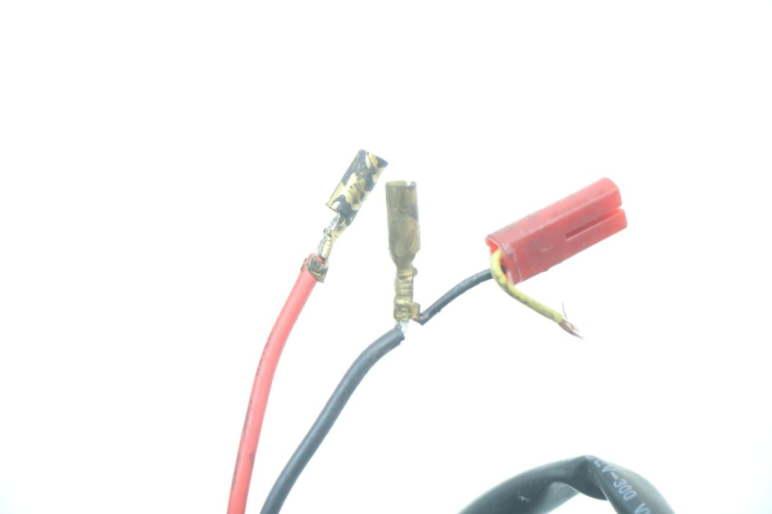 photo de TOMA MECHERO ROYAL ENFIELD HYMALAYAN 410 (2016 - 2023) - Detalles de los puntos de fijación