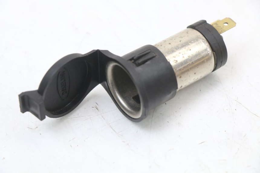 photo de TOMA MECHERO DAELIM S3 125 (2010 - 2017) - Vista principal