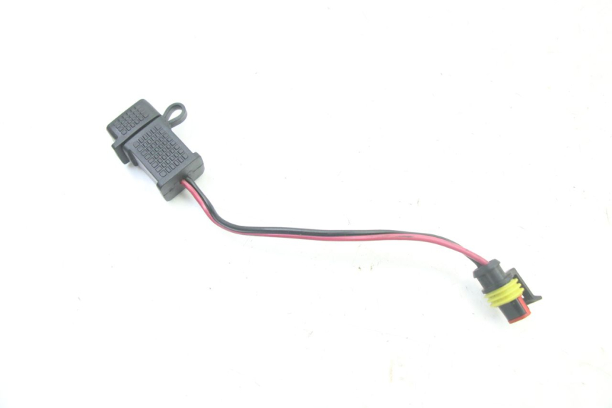 photo de TOMA MECHERO APRILIA SR 2T 50 (2018 - 2022) - Otra perspectiva