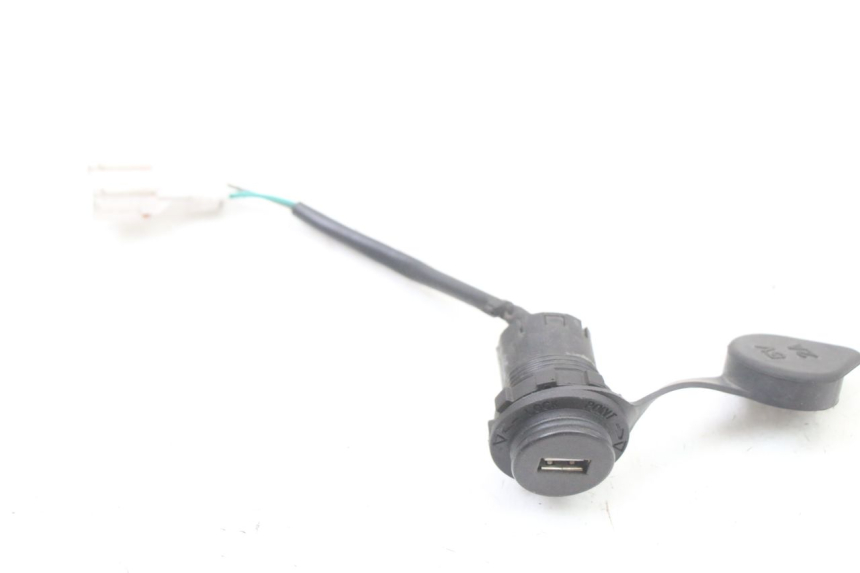 photo de TOMA DE ENCENDEDOR SYM FIDDLE 3 III 125 (2014 - 2020) - Vista principal