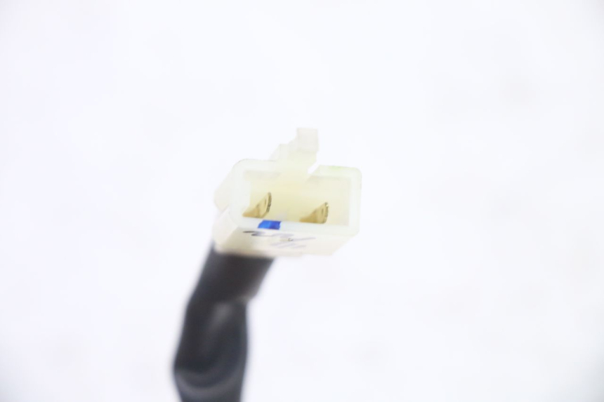 photo de TOMA MECHERO YAMAHA XMAX X-MAX 125 (2021 - 2025) - Otra perspectiva