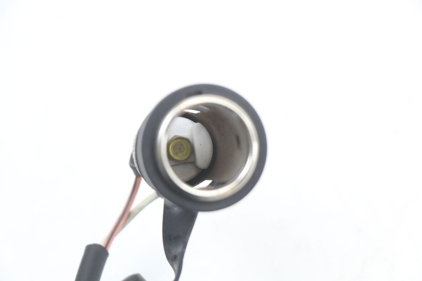 photo de Toma de encendedor KYMCO XCITING 250 (2006 - 2009) - Primer plano técnico