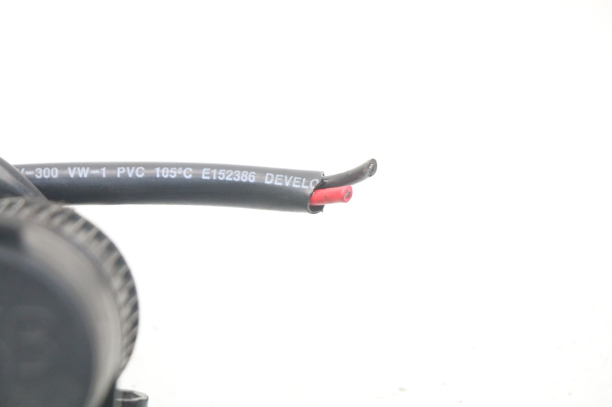 photo de TOMA MECHERO KAWASAKI Z Z900 900 (2017 - 2019) - Primer plano técnico