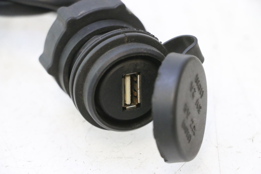 photo de TOMA USB MASH BIBOP 2.0 50 (2021 - 2026) - Zoom estado de uso