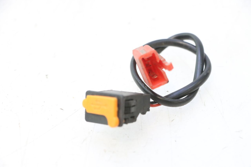 photo de TOMA USB WAYSCRAL E-START 1 (2018 - 2022) - Detalle de la pieza