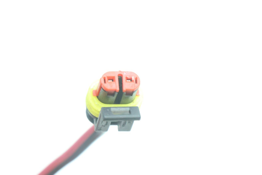 photo de TOMA USB PIAGGIO MP3 500 (2016 - 2018) - Primer plano técnico