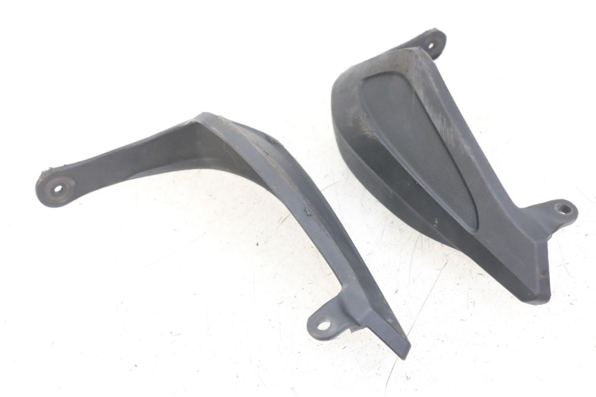 photo de PROTECTOR DE MANOS SYM CROX 4T 50 (2016 - 2023) - Primer plano técnico