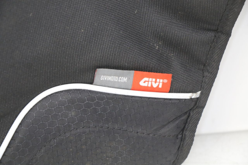 photo de PROTECTOR DE MANOS YAMAHA D'ELIGHT DELIGHT 115 (2013 - 2017) - Estado de la superficie y material