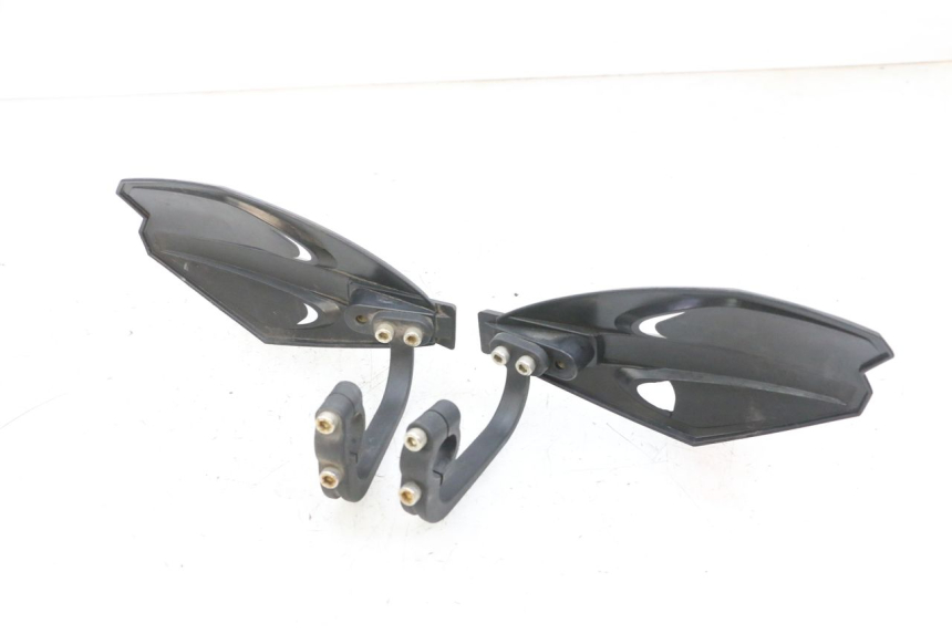 photo de PARAMANOS RIEJU MRT 50 (2018 - 2021) - Primer plano técnico