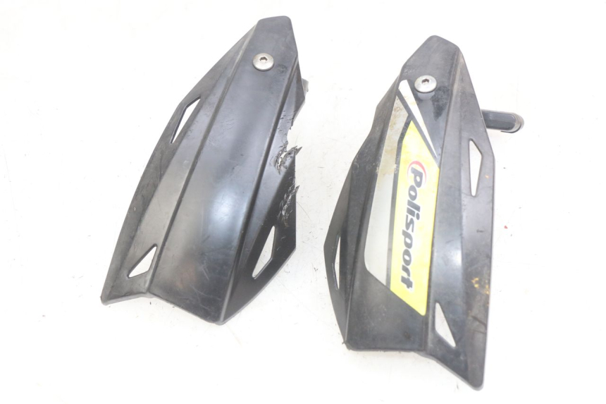 photo de PROTECTOR DE MANOS SHERCO SM-R 50 (2018 - 2021) - Detalle de la pieza