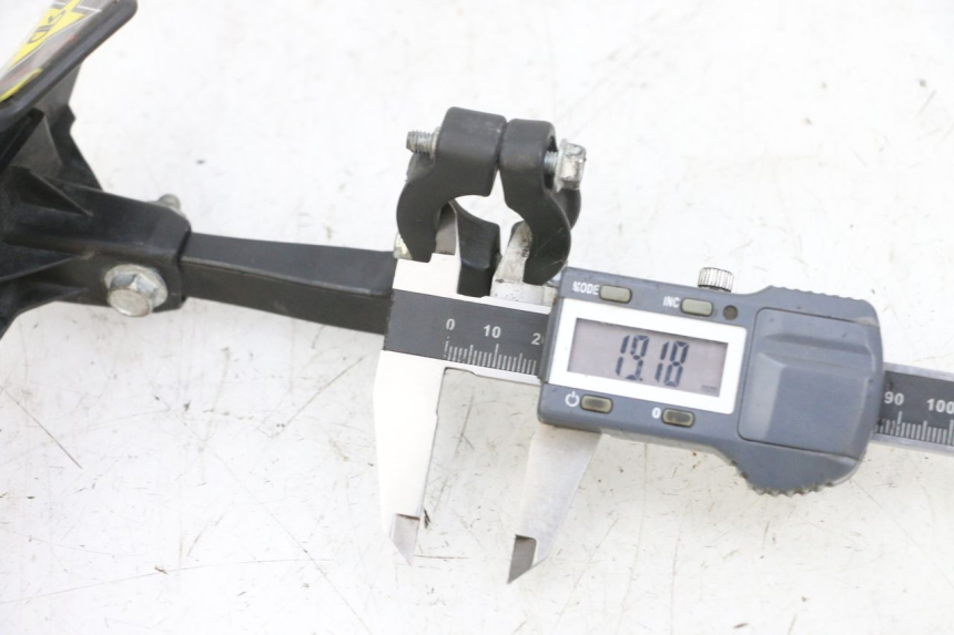 photo de PARAMANOS GILERA SMT SUPERMOTARD 50 (2009 - 2017) - Detalle de la pieza