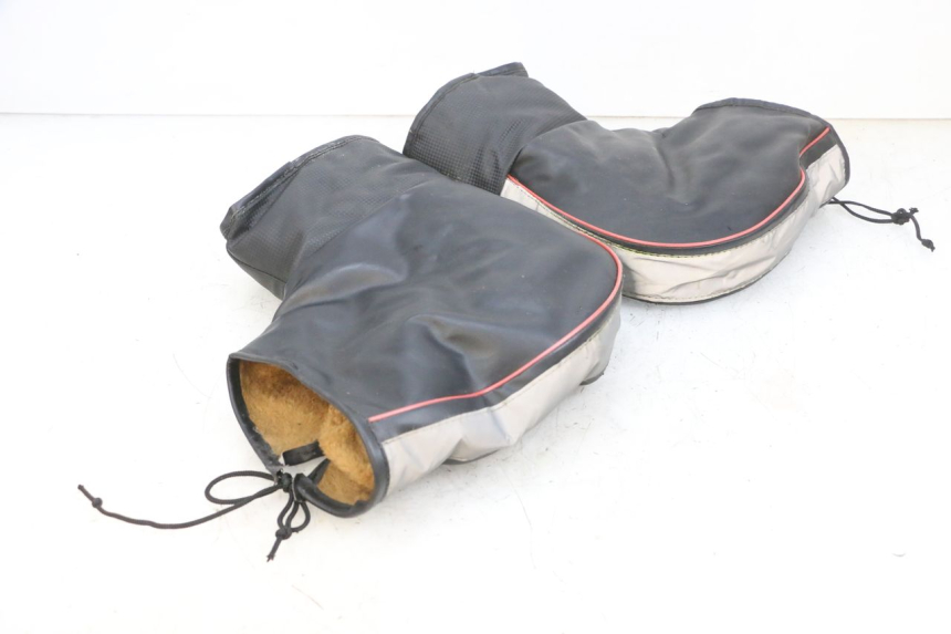 photo de PARAMANOS PIAGGIO ZIP 4T 50 (2018 - 2020) - Zoom estado de uso