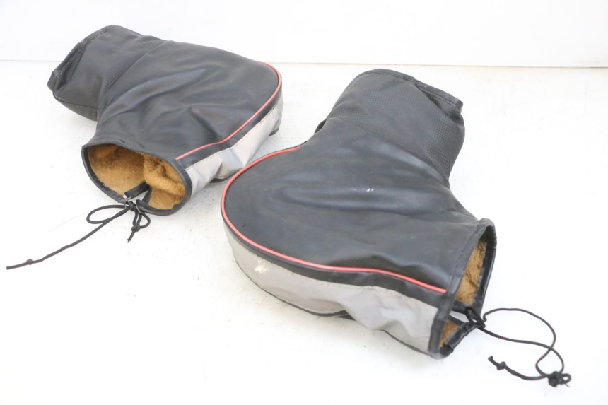 photo de PARAMANOS PIAGGIO ZIP 4T 50 (2018 - 2020) - Otra perspectiva