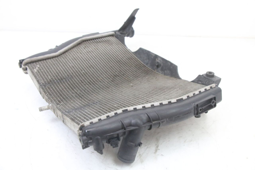 photo de RADIADOR  BMW S RR ABS S1000RR 1000 (2015 - 2018) - Otra perspectiva