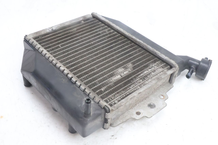 photo de RADIADOR PEUGEOT CITYSTAR 125 (2011 - 2017) - Recambio usado revisado