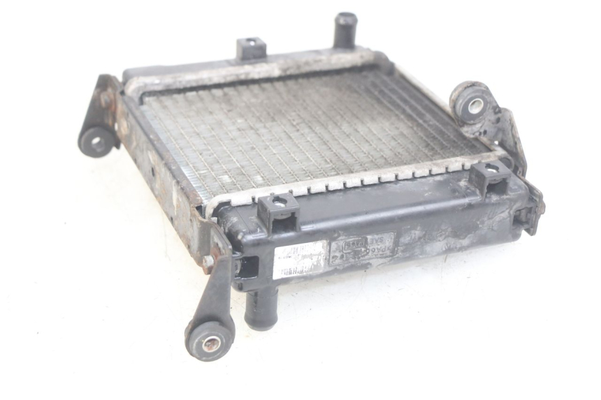 photo de RADIADOR KYMCO DINK STREET 125 (2009 - 2014) - Otra perspectiva