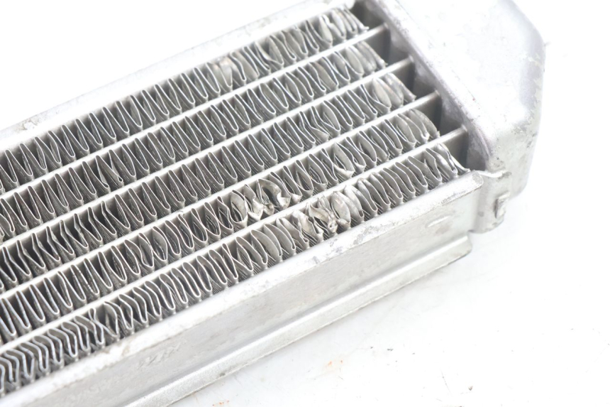 photo de RADIADOR DERECHO PEUGEOT LUDIX BLASTER 50 (2006 - 2014) - Estado de la superficie y material