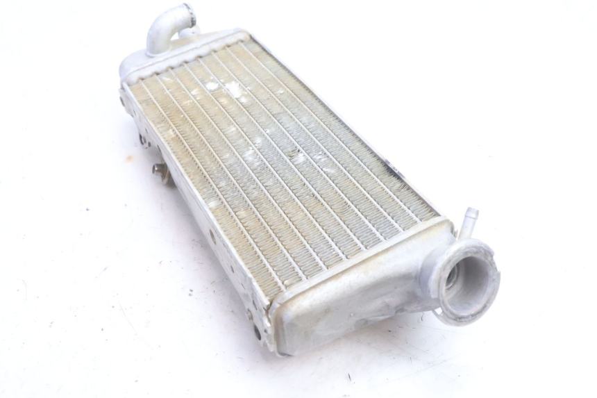 photo de RADIADOR DERECHO HUSABERG TE 250 (2011 - 2014) - Primer plano técnico