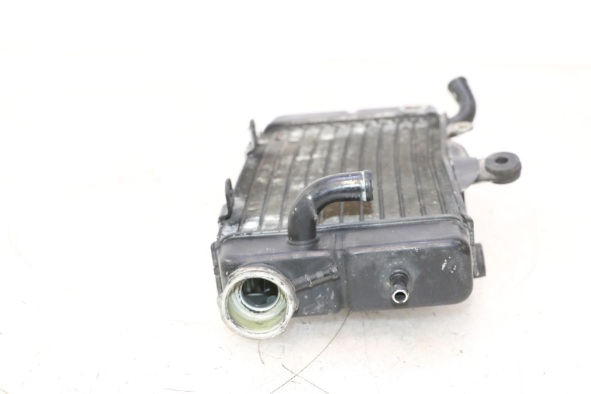 photo de RADIADOR DERECHO HONDA XRV AFRICA TWIN 750 (1990 - 1992) - Marcados y referencias originales