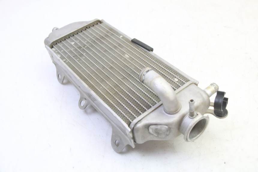 photo de RADIADOR DERECHO YAMAHA YZF YZ-F 450 (2014 - 2016) - Otra perspectiva