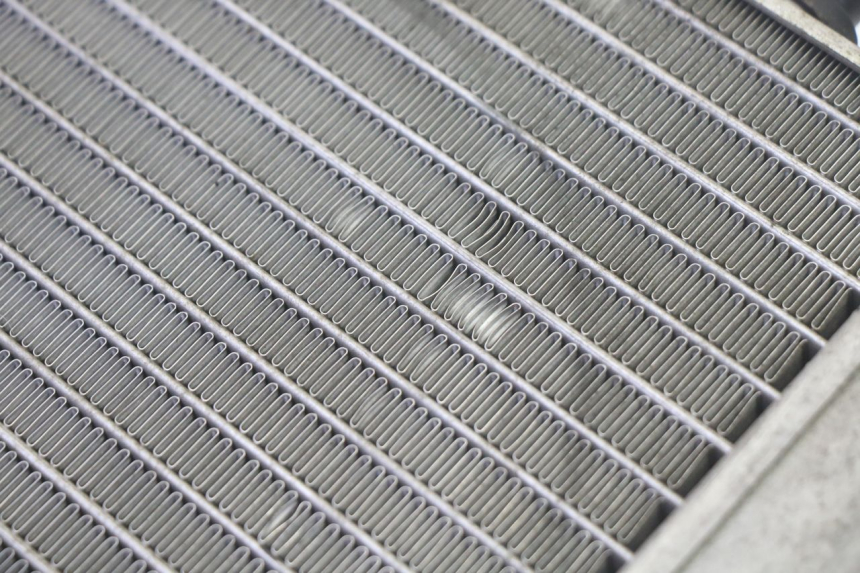 photo de RADIADOR HONDA FES S-WING SWING ABS 125 (2007 - 2015) - Estado de la superficie y material