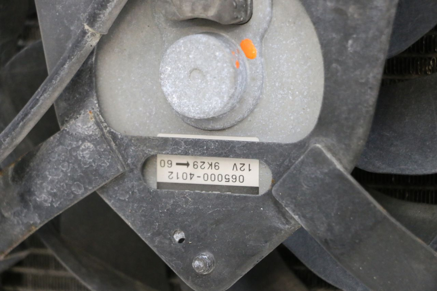 photo de RADIADOR YAMAHA FJR ABS 1300 (2006 - 2012) - Inspección visual detallada