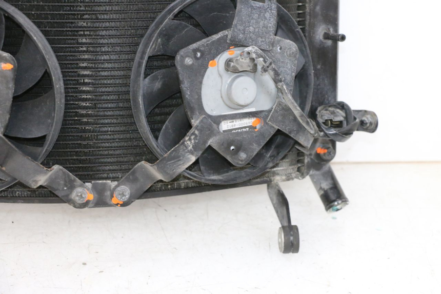 photo de RADIADOR YAMAHA FJR ABS 1300 (2006 - 2012) - Características distintivas