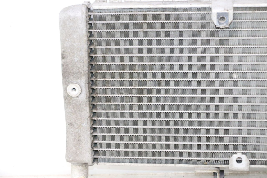 photo de RADIADOR  HONDA FJS SILVER WING SILVERWING 400 (2005 - 2008) - Perfil de la pieza de repuesto